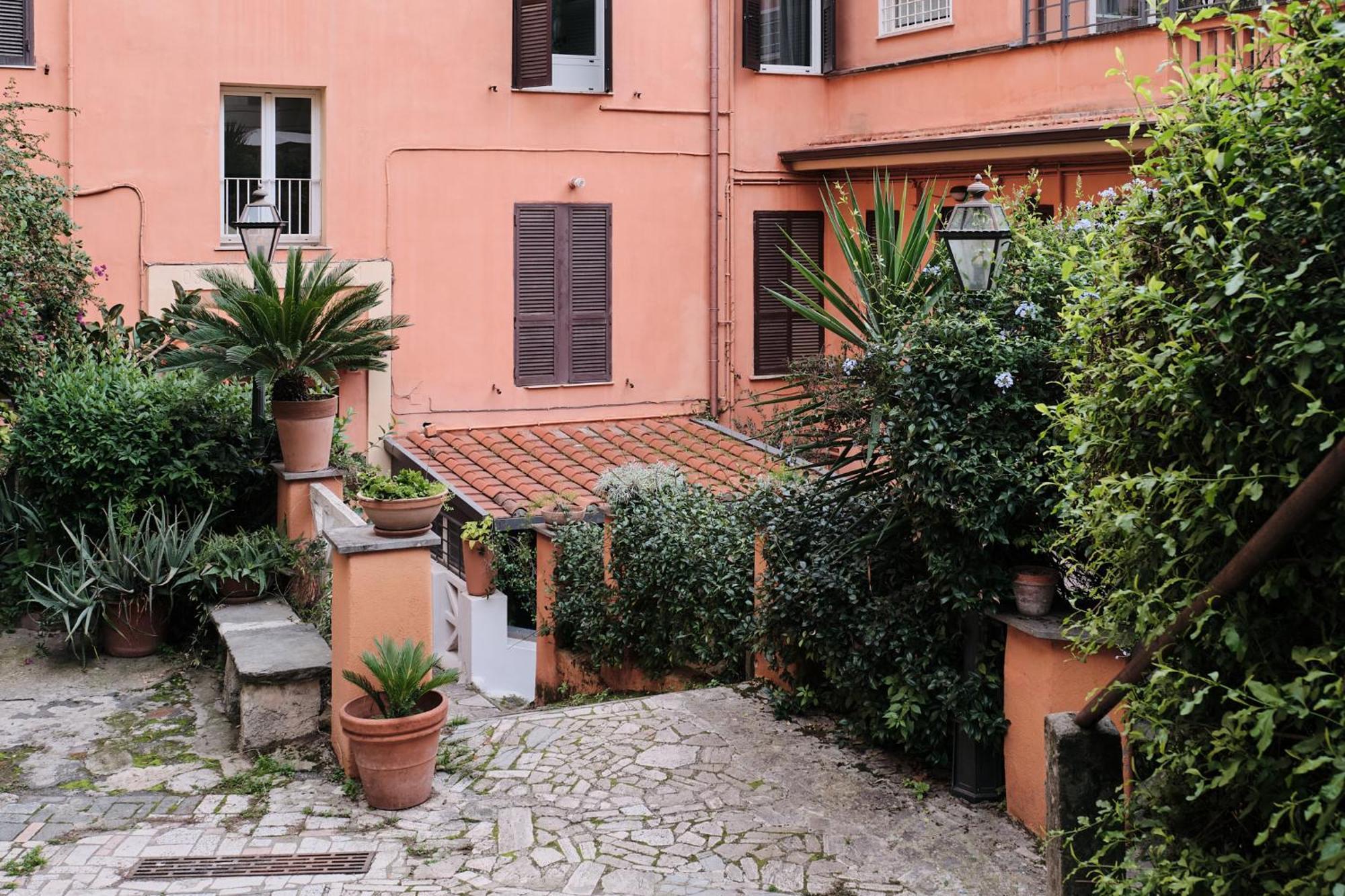 Trastevere- Flat Con Giardino, Ac, Wi-Fi & Netflix Рим Екстериор снимка